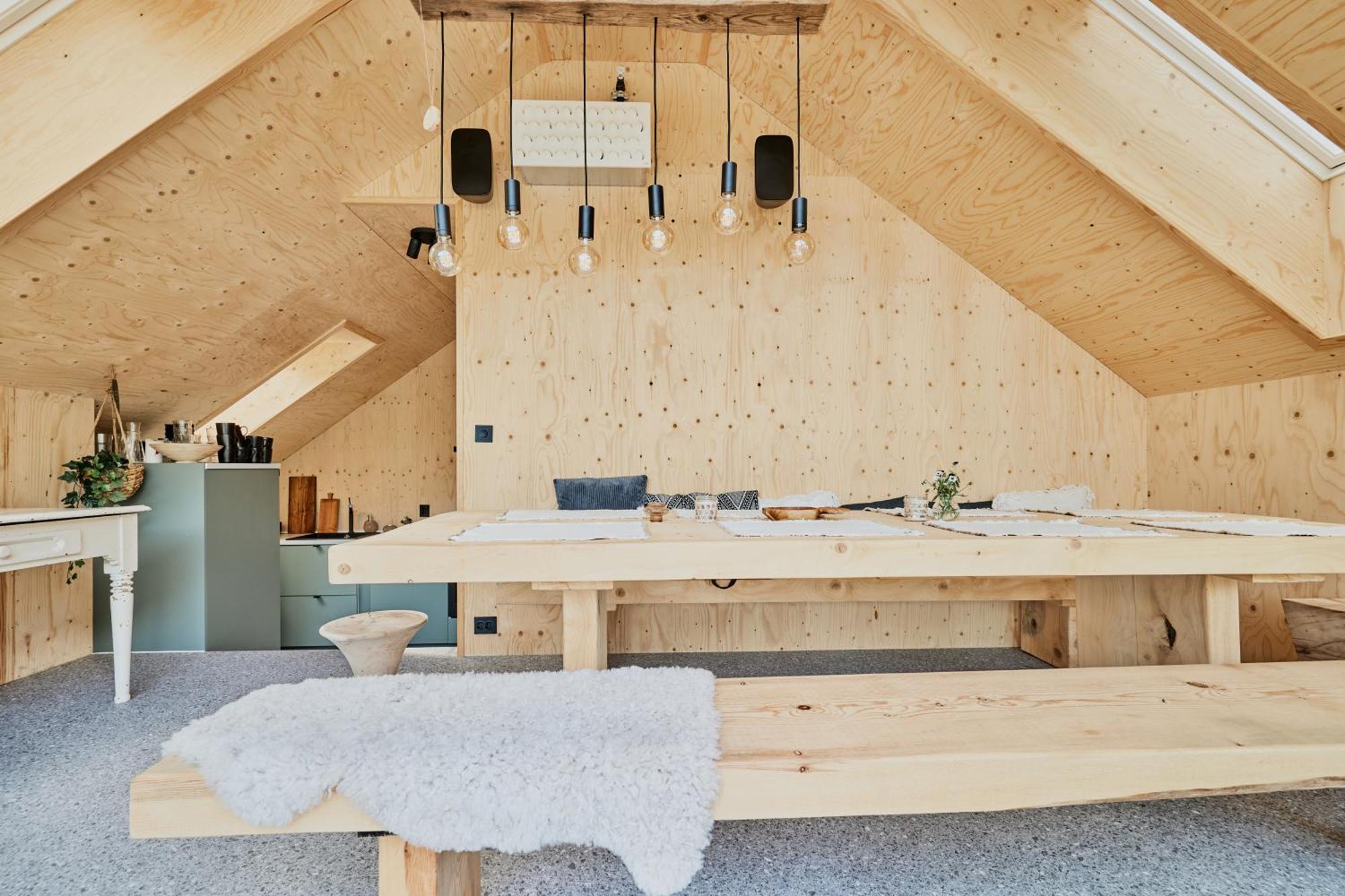 Lodgen ストリン 部屋 写真
